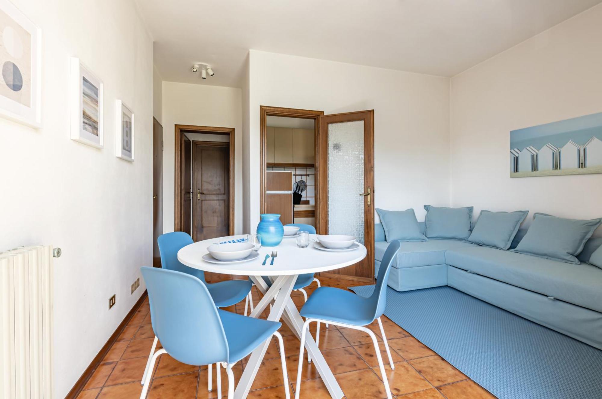 Comfy Apartment With Private Parking Near The Beach! Viareggio Dış mekan fotoğraf